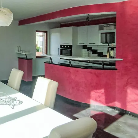 Casa de Férias Jadreski By Interhome