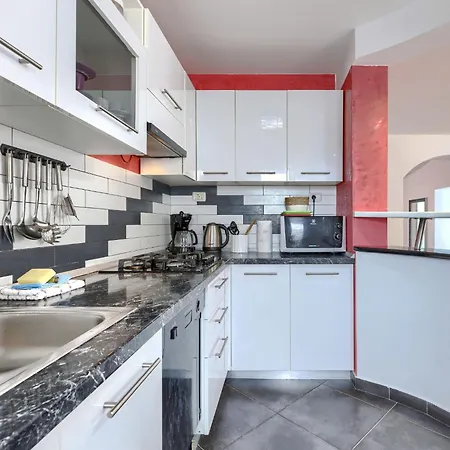 Jadreski By Interhome * Pola