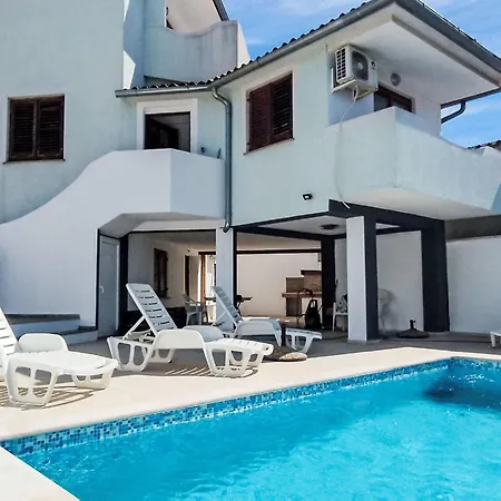 Jadreski By Interhome Holiday home Pula