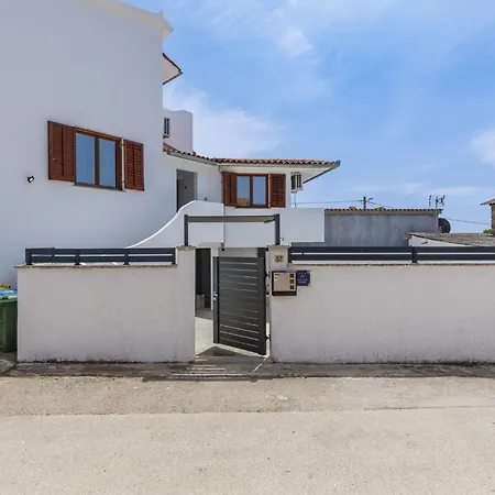 펜션 Jadreski By Interhome *