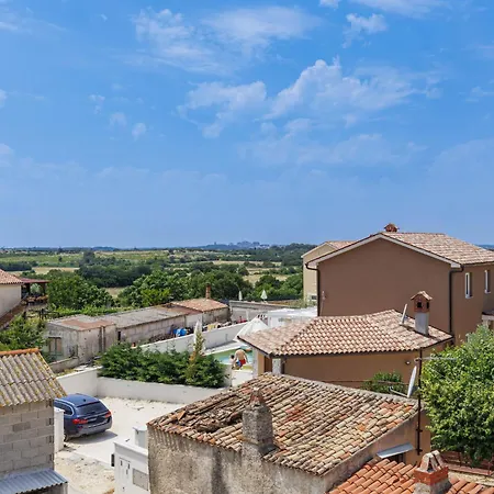 펜션 Jadreski By Interhome 풀라