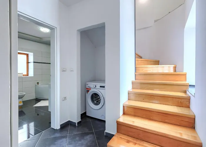 펜션 Jadreski By Interhome 풀라