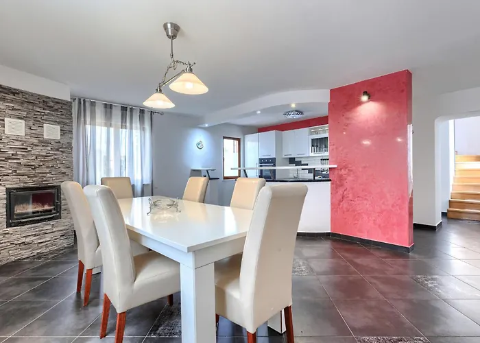 بيت للعطل Jadreski By Interhome